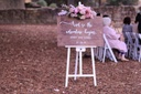 Easel