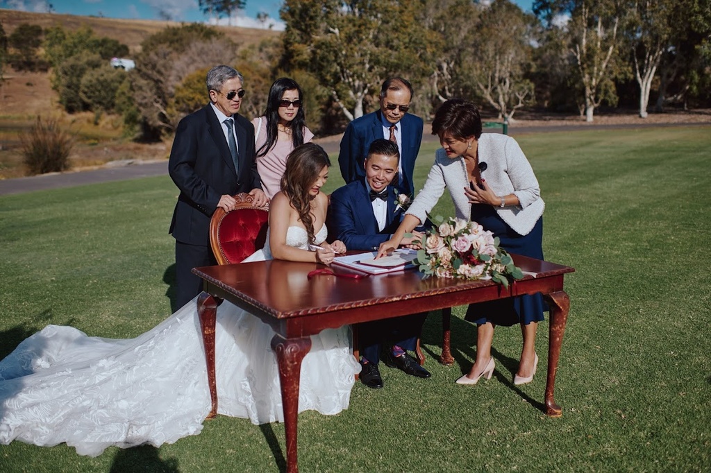 Signing Table