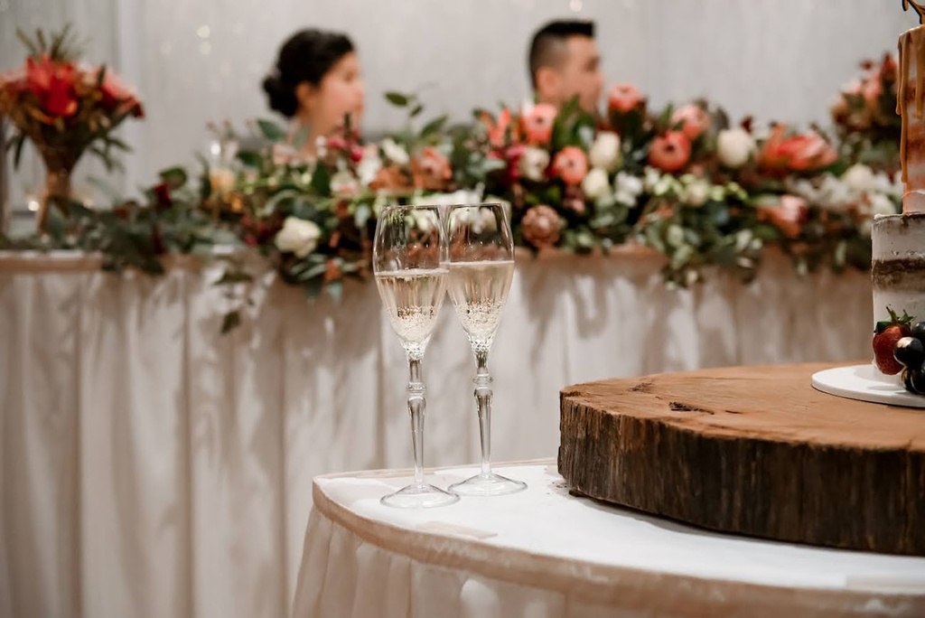 Bridal table styling