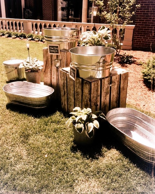 20 Litre Galvanised Basin