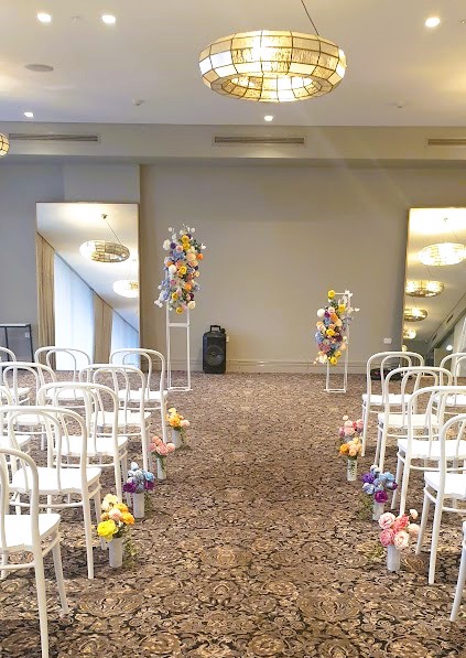 Aisle Decor