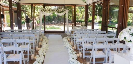 [Silk & Dried Florals] Classic White Silk Floral Arrangement: Arbour