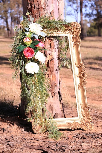 [Seating Charts frames & mirrors] Gold Vintage Frame (80cm x 40 cm)